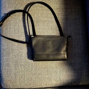Portland Leather Black Leather Bag
